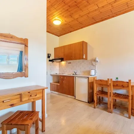 Apartment Nicolas Melitsa 8 *